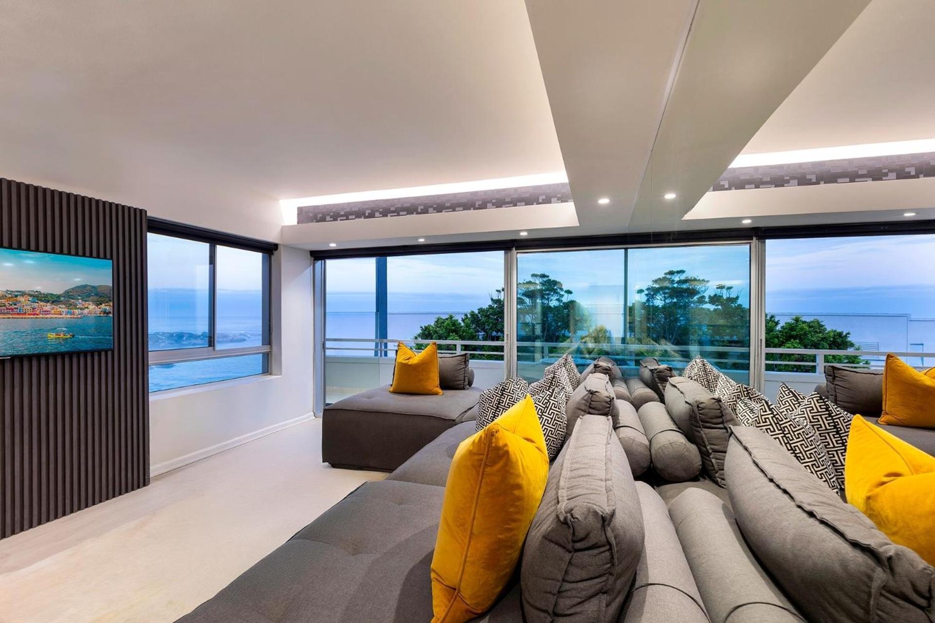 Clifton Yolo Spaces - Clifton Beachfront Executive Apartment Cape Town Exterior photo